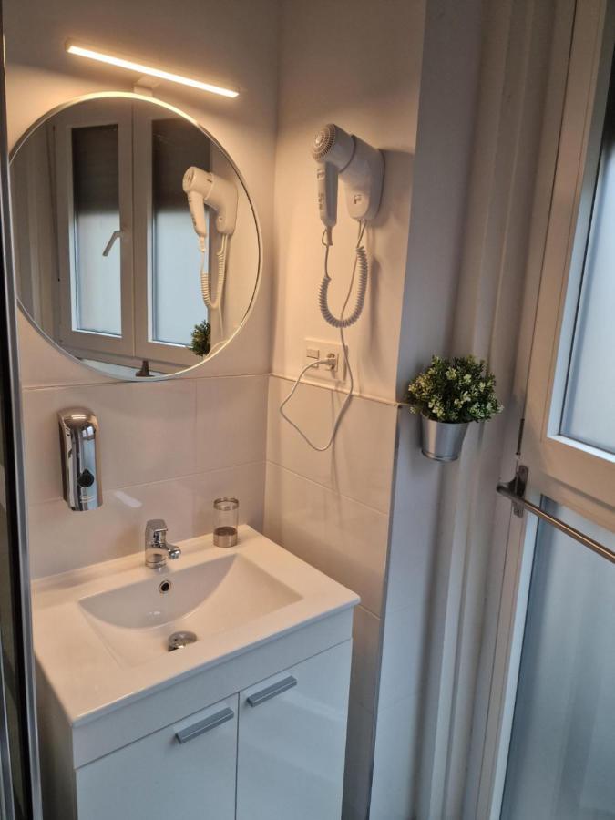 Hostal Esparteros Madrid Ngoại thất bức ảnh