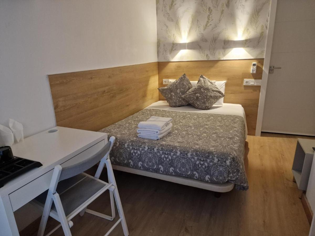 Hostal Esparteros Madrid Ngoại thất bức ảnh