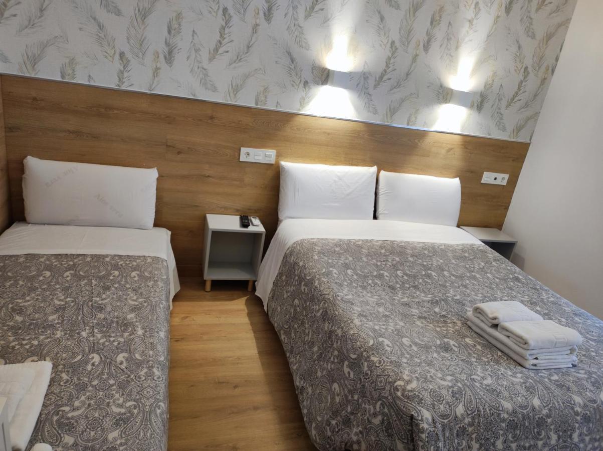 Hostal Esparteros Madrid Ngoại thất bức ảnh
