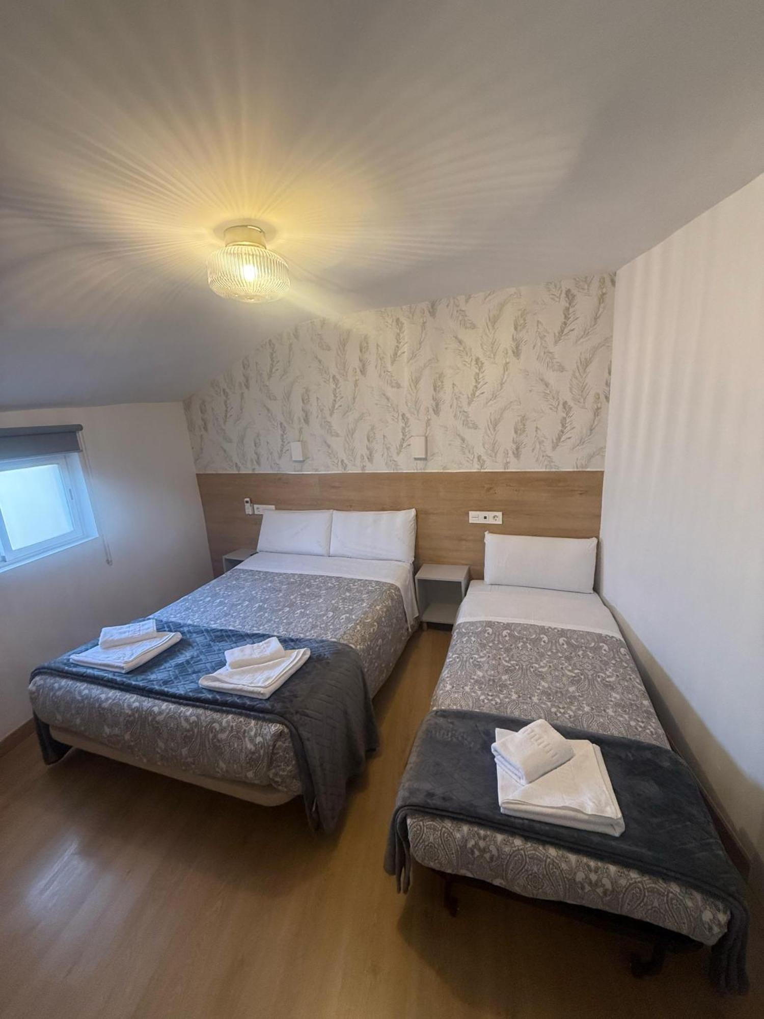 Hostal Esparteros Madrid Ngoại thất bức ảnh